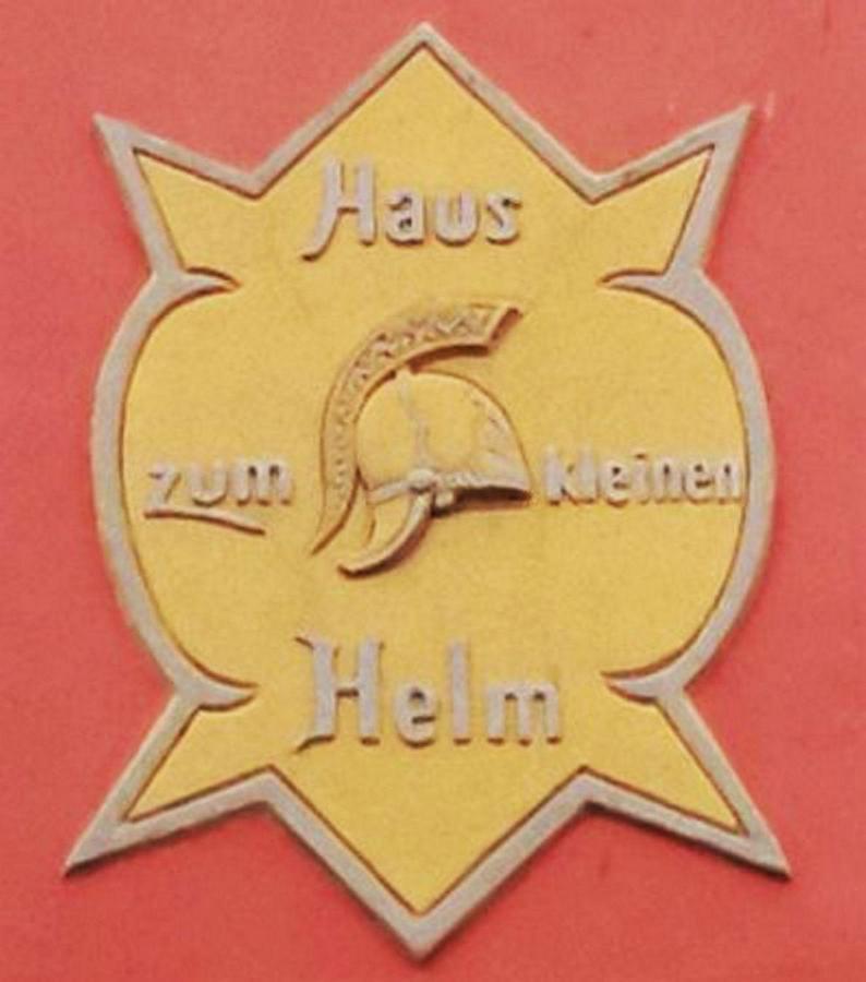 Haus Zum Kleinen Helm Appartement Erfurt Buitenkant foto